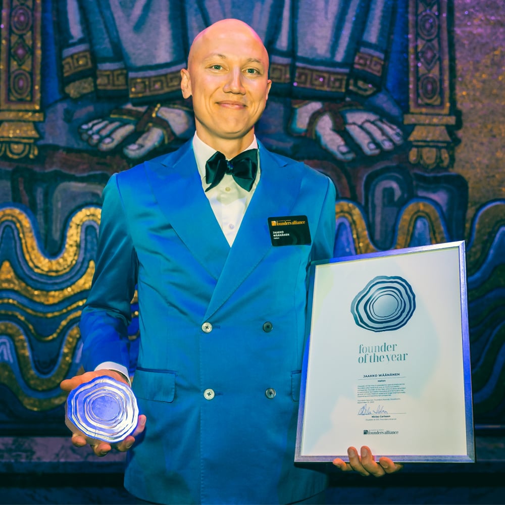 Jaakko Wäänänen, founder of Hellon received the Growth Rings in Silver for the Global award Founder of the Year category Small Size Companies-1